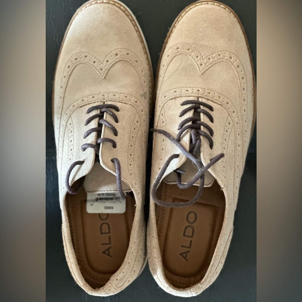 ALDO Ceiden Men’s Oxford shoes- BRAND NEW- BEIGE suede- SZ 7.5